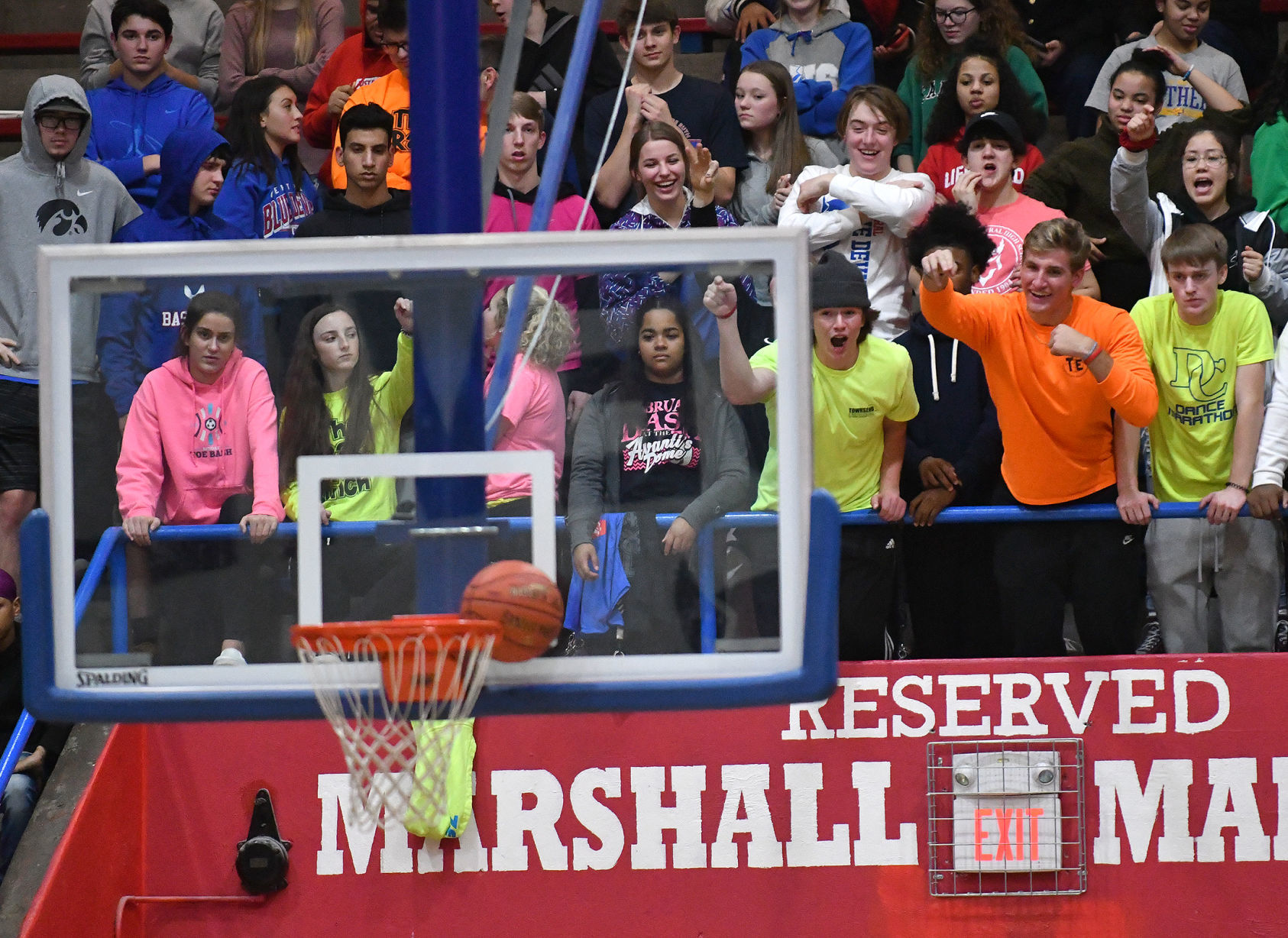 Davenport North vs Davenport Central boys basketball.